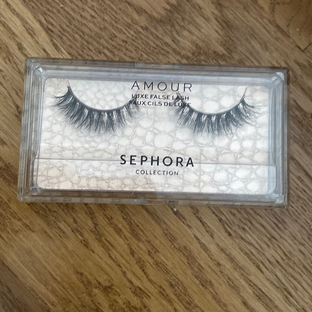 Sephora Amour Lashes